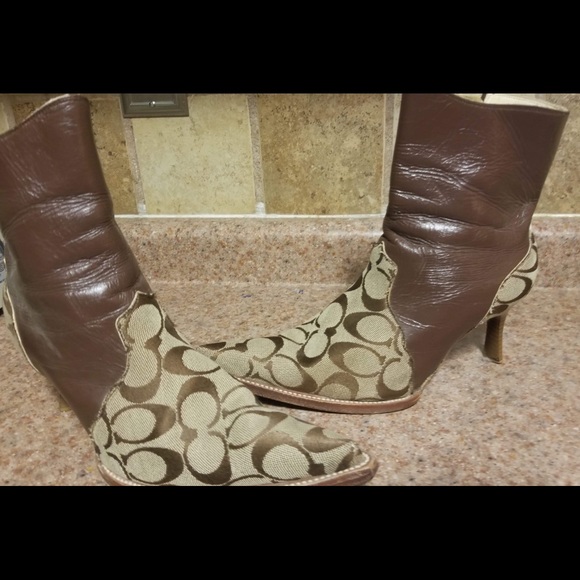 coach boots - Picture 2 of 4